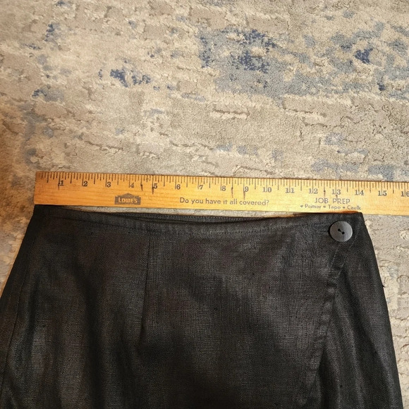 Finity 100% linen wrap black skirt. Size 8 - Picture 14 of 15